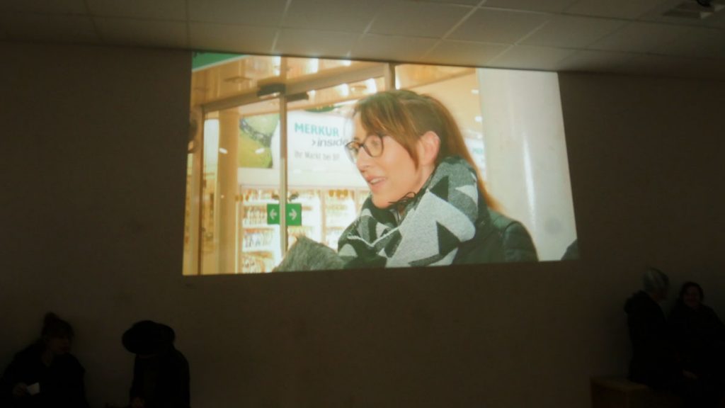 Ausstellungsansicht ADRIAN SUKNJOV